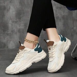 WOMEN SNEAKERS COLOR Brown blue accent CREAM‎ color SIZE 10 NEW NWOT